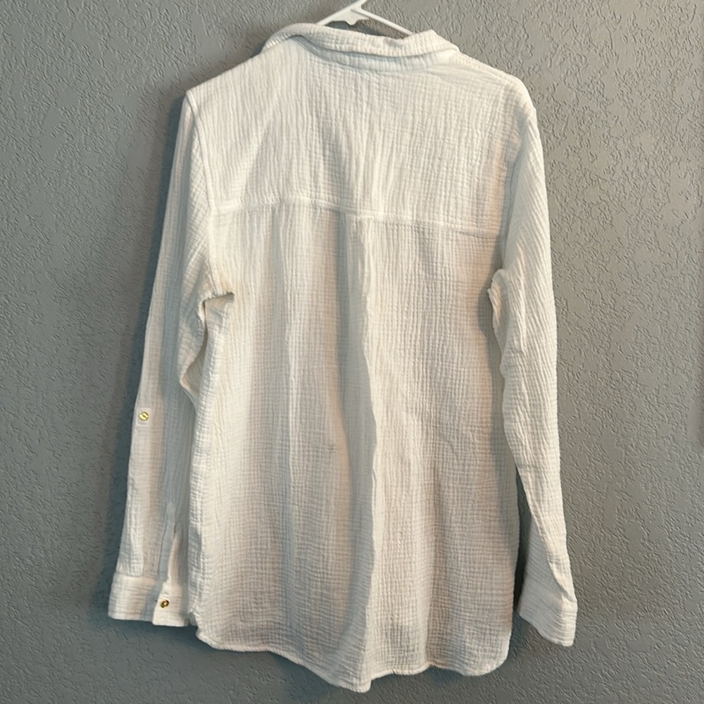 Ann Klein button down - Picture 4 of 4